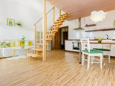 Prodej bytu 1+kk, 32 m² s terasou 15 m² v blízkosti přírody, rybníku i centra města Český Krumlov v místě Horní Brána